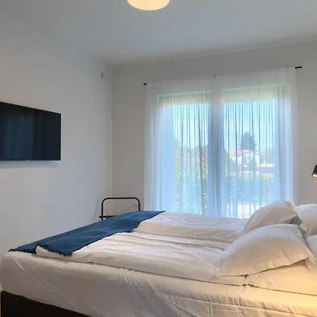 Luxury Povetica With Pool In Vizinada Villa Lasci
