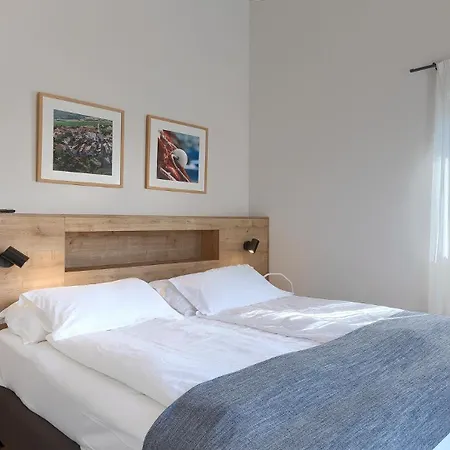 Luxury Povetica With Pool In Vizinada Lasci