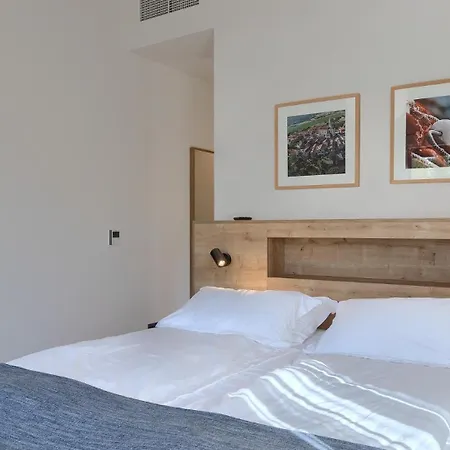 Luxury Povetica With Pool In Vizinada * Lašći